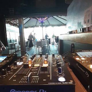 Djing Icebar Barcelona till 9pm then Simon Boulind. HAPPY New Year